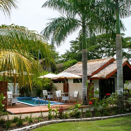 Burudika Bungalows Selong Belanak Dış mekan fotoğraf