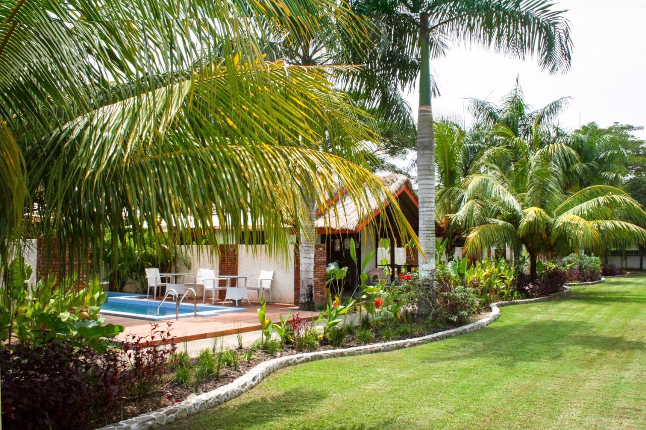 Burudika Bungalows Selong Belanak Dış mekan fotoğraf